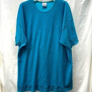 Sweet lady wear eyelets trim sleeve top ladies sz 2x